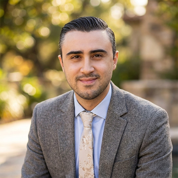 Headshot of Alex Tadevosyan